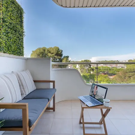 Little Hawaii Apartments