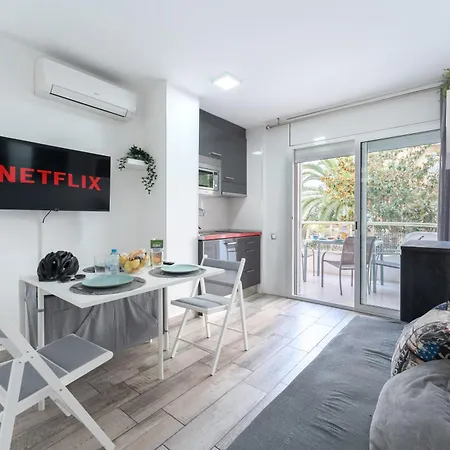 Little Hawaii Apartments *