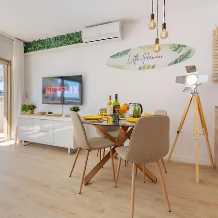 Arquus Little Hawaii Apartment
